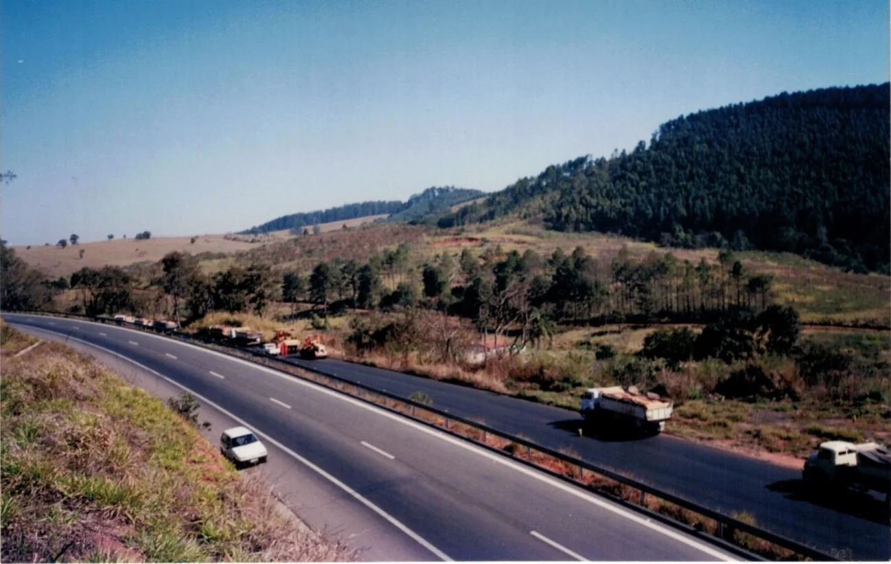 Projetos e pavimentação de rodovias